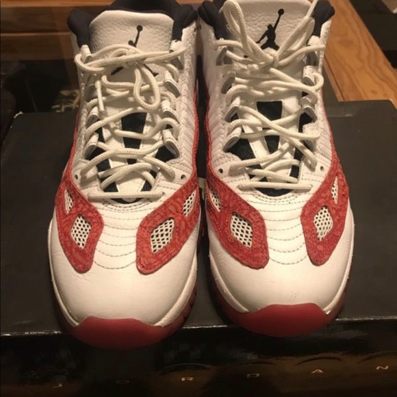 Jordan 11s IE - Picture 2 of 2